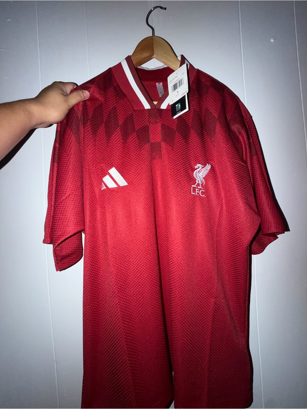 Men Adidas Liverpool Stadium Version Jersey Size L